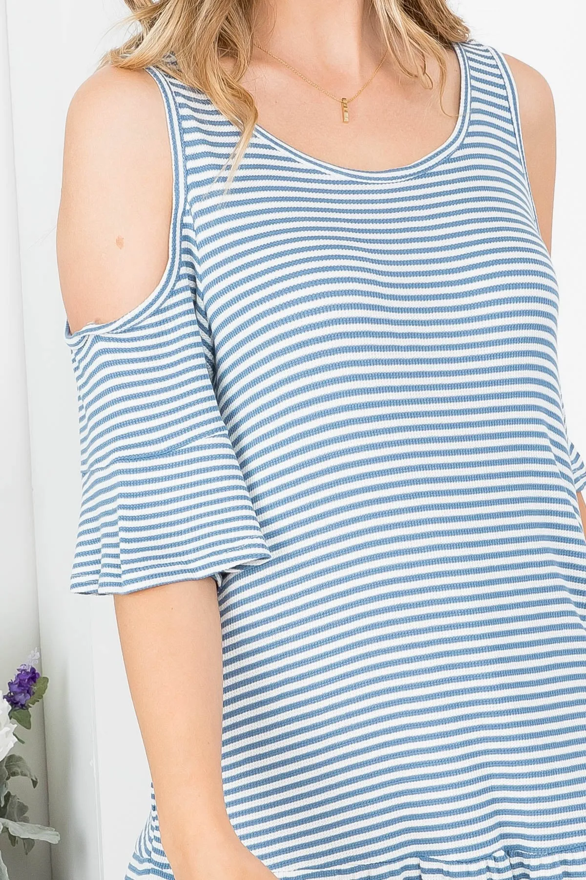 BLUE THERMAL STRIPE COLD SHOULDER TIERED KNIT DRESS