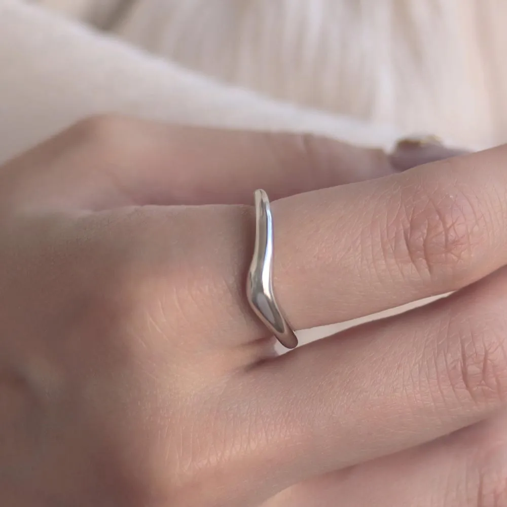 Curved Open Ring