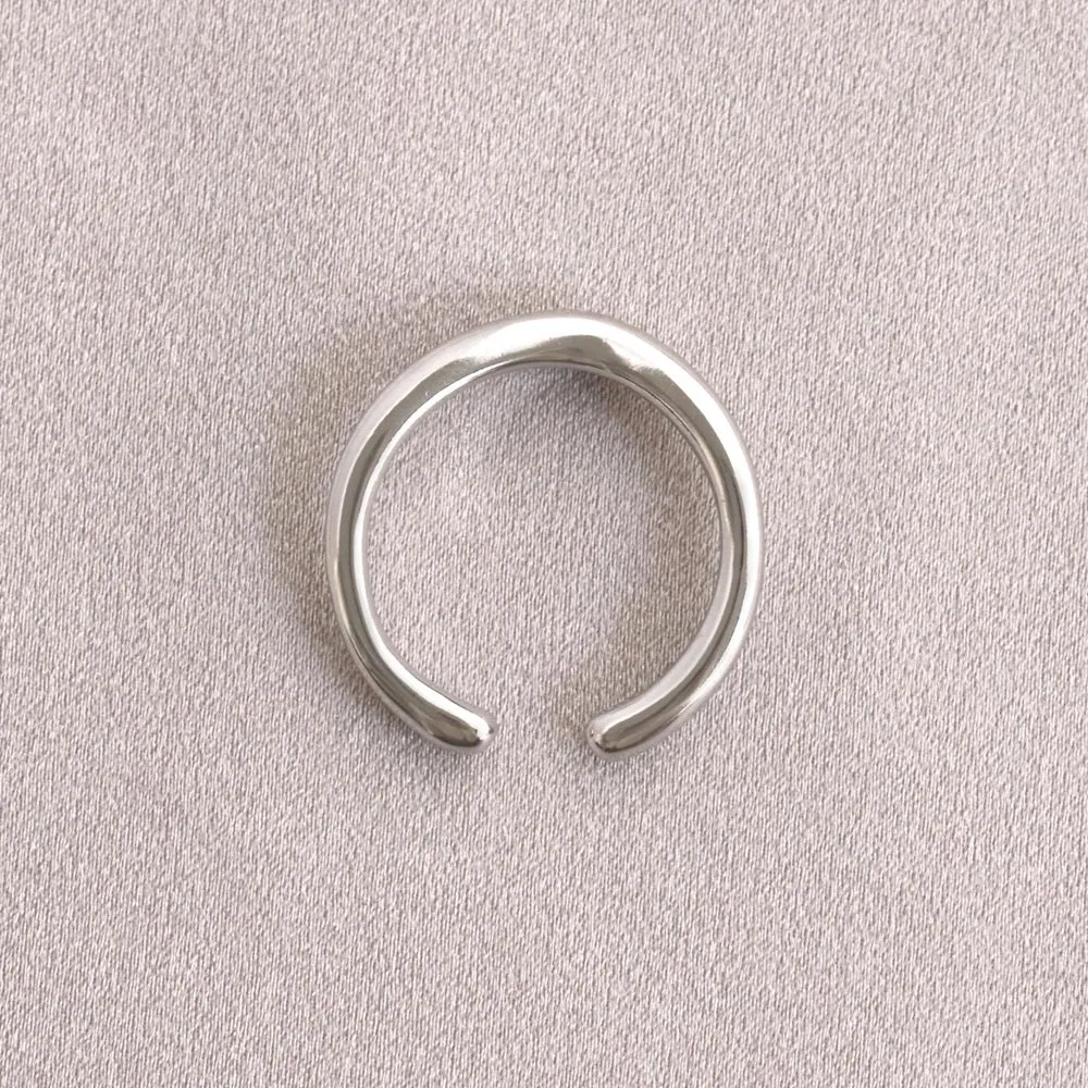 Curved Open Ring