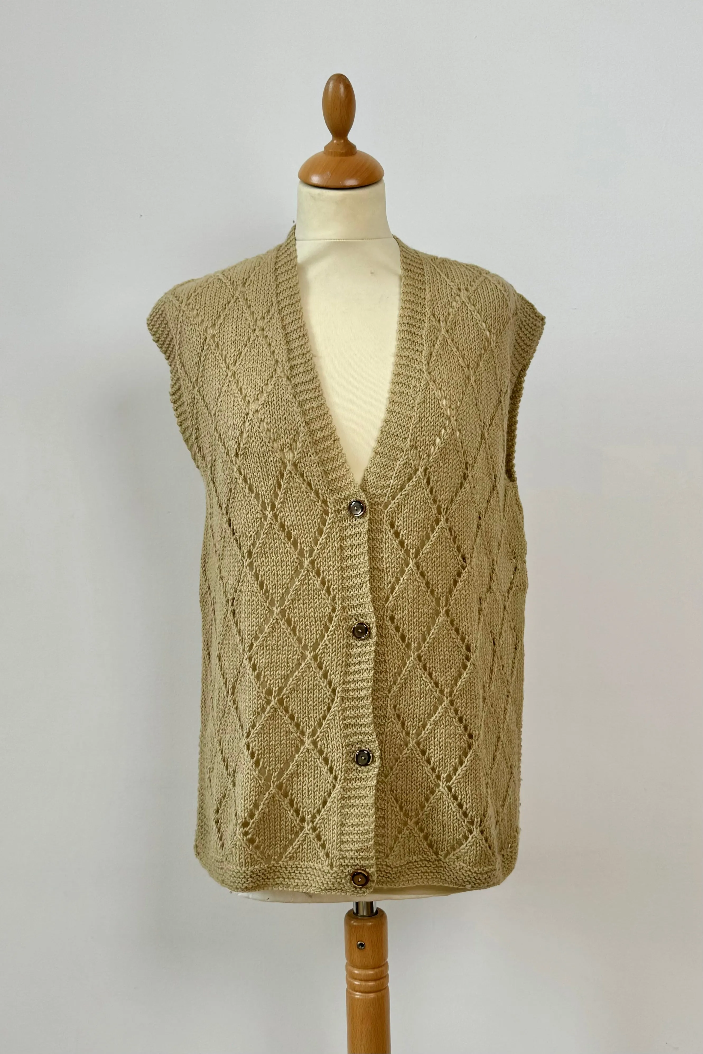 KNITTED WAISTCOAT ONE SIZE