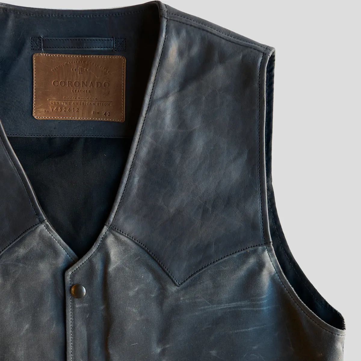 No.450 Jackson Canvas & Bison Vest | Charcoal