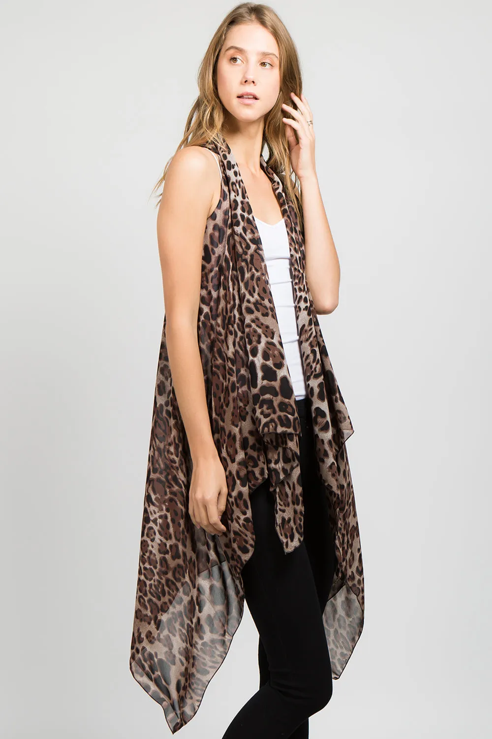 PN-29 leopard design vest