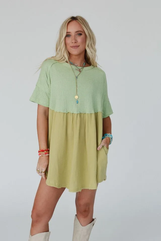 The Nest Budding Beauty Tunic Dress - Kiwi