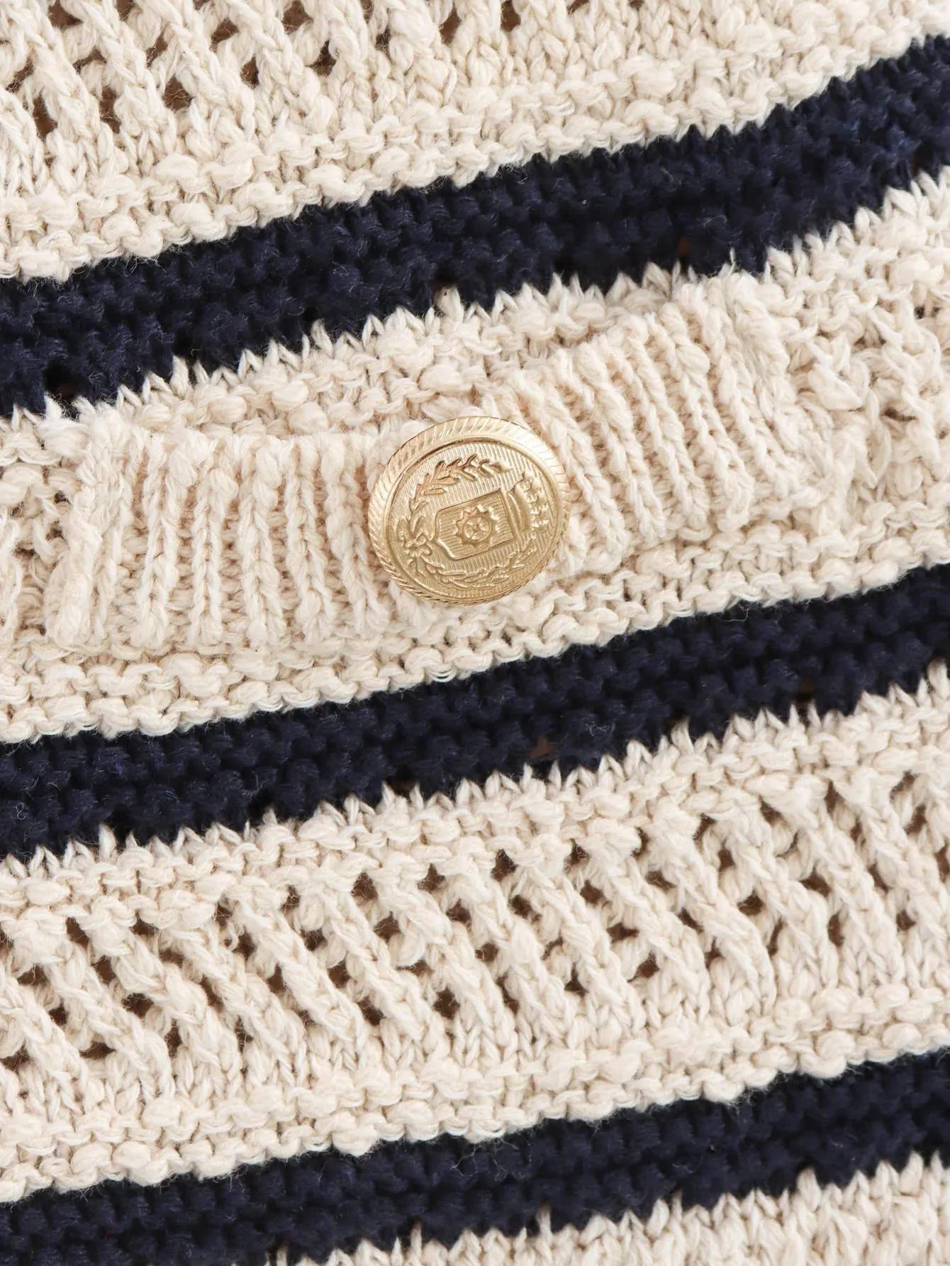 V-neck striped knitted Cardigan vest