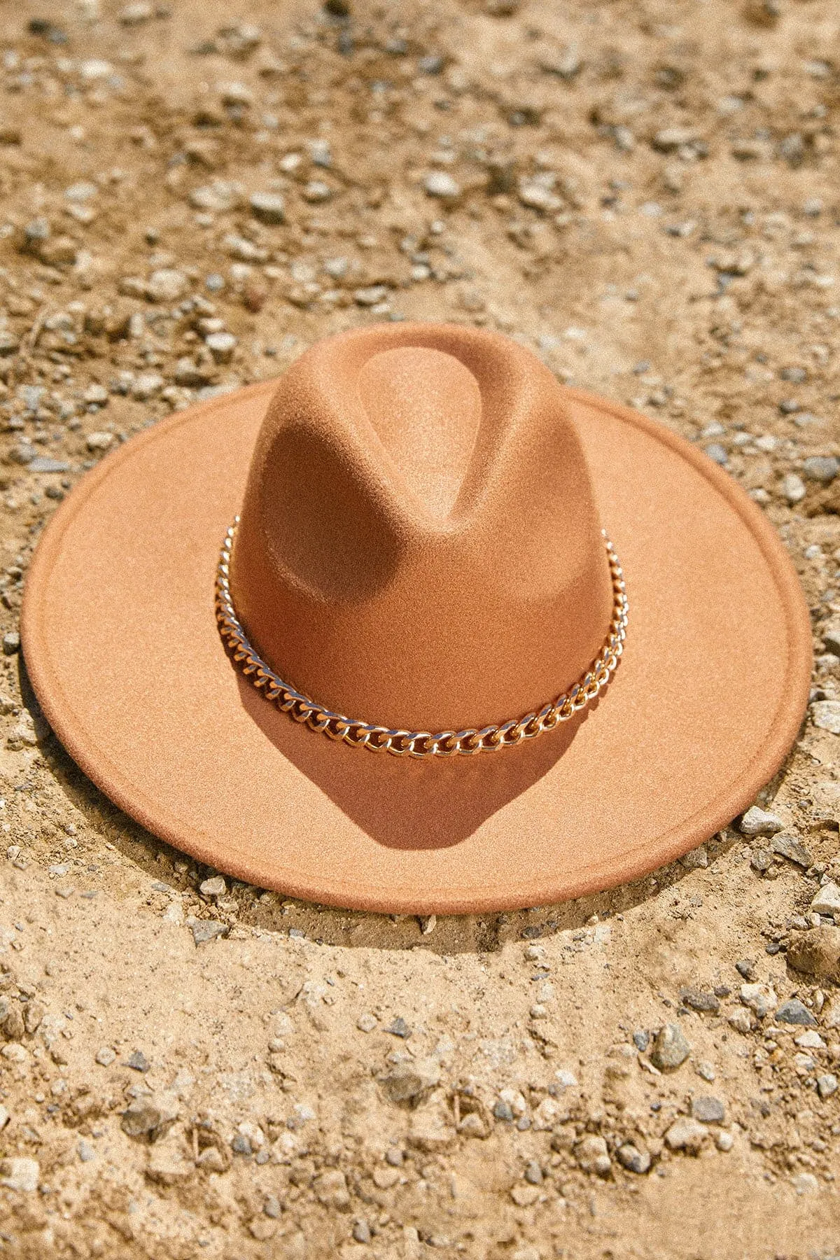 Women’s Chain Wide Brim Hat